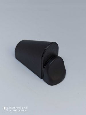 Пелікан OVAL, чорний, для полиць 0-30 мм